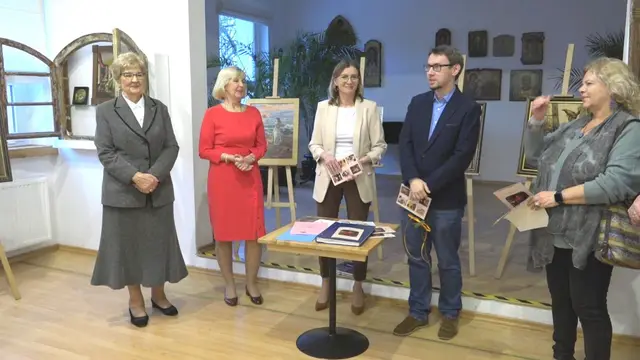 Wystawa śp. Janiny Łagunionek w WDK — zdjęcie 25