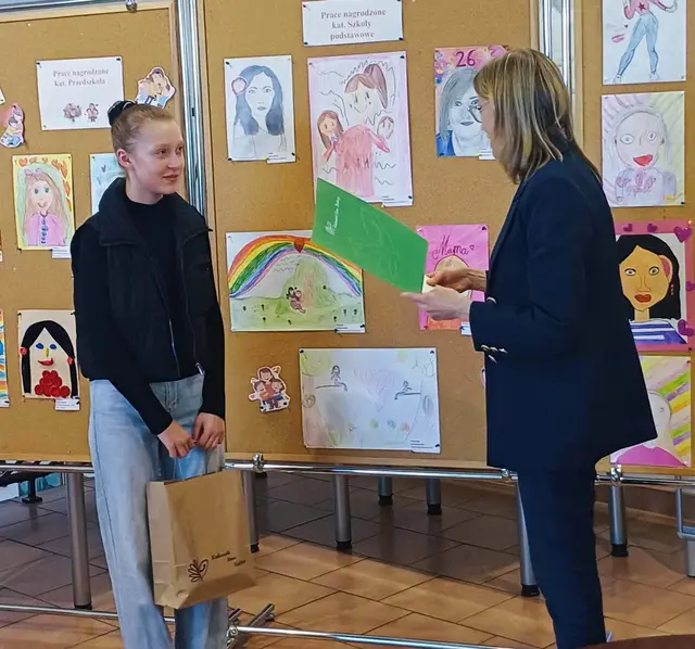 Wystawa ,,Moja mama” — zdjęcie 30