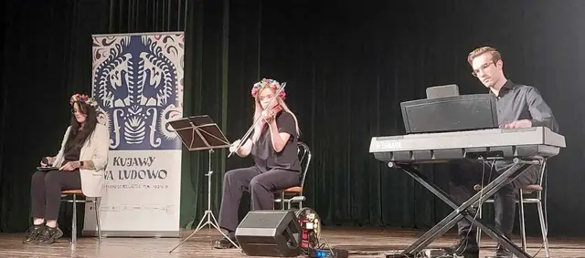 Koncert Toruńskiej Orkiestry Symfonicznej w WDK — zdjęcie 7