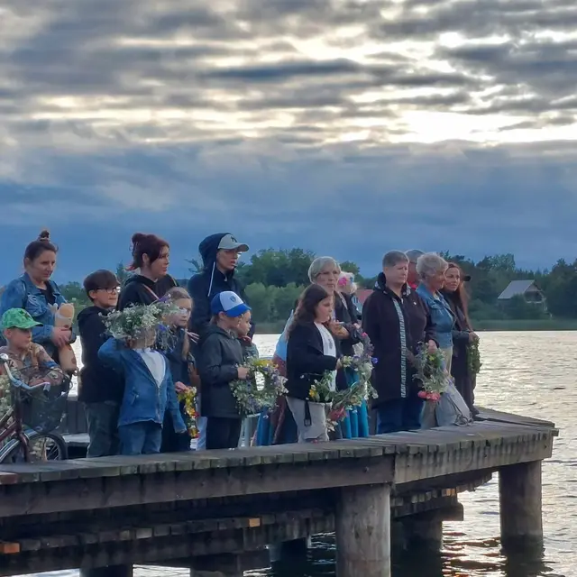 Noc Świętojańska nad wąbrzeskim jeziorem — zdjęcie 4