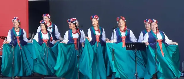 Seniorzy nad wąbrzeskim jeziorem — zdjęcie 23
