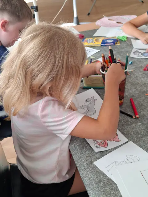 Rękodzieło w WDK — zdjęcie 13