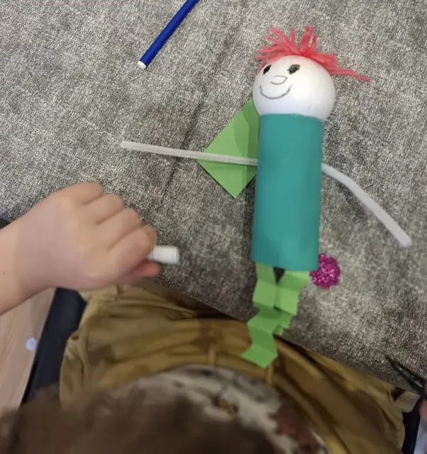 Dziecięce rękodzieło w WDK — zdjęcie 12