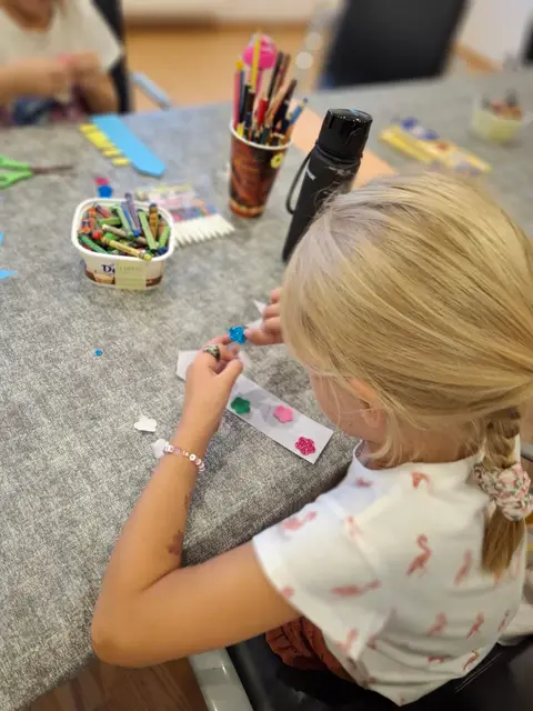 Dziecięce rękodzieło w WDK — zdjęcie 13