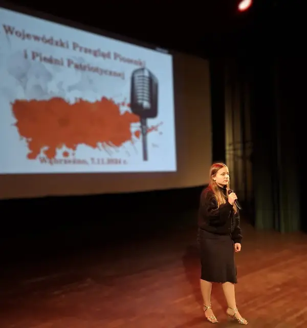 Piosenki patriotyczne w WDK — zdjęcie 1