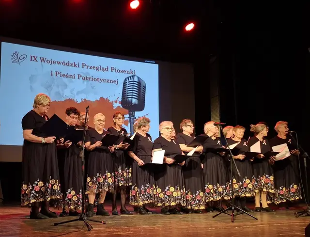 Piosenki patriotyczne w WDK — zdjęcie 2