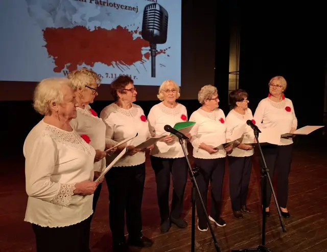 Piosenki patriotyczne w WDK — zdjęcie 13