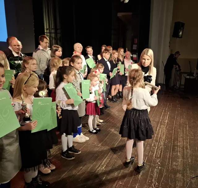 Piosenki patriotyczne w WDK — zdjęcie 62