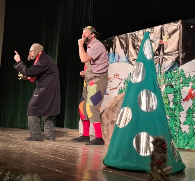 Spektakl teatralny za nami.. — zdjęcie 9