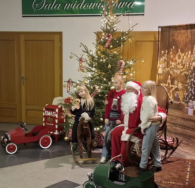 Mikołajki w WDK — zdjęcie 14