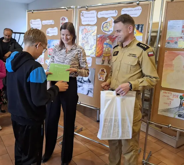 Wystawa „Strażacy zawsze gotowi do pracy” otwarta — zdjęcie 21