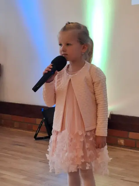 Ulubione pieśni Jana Pawła II w Wąbrzeźnie — zdjęcie 13