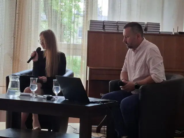 Promocja książki „Wąbrzeskie wspomnienia” w WDK — zdjęcie 1
