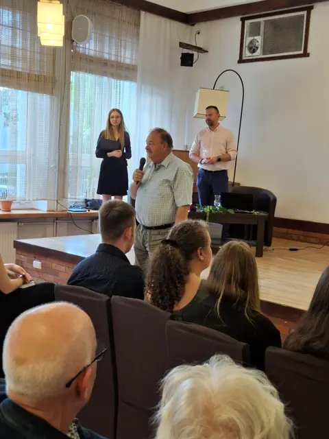 Promocja książki „Wąbrzeskie wspomnienia” w WDK — zdjęcie 11