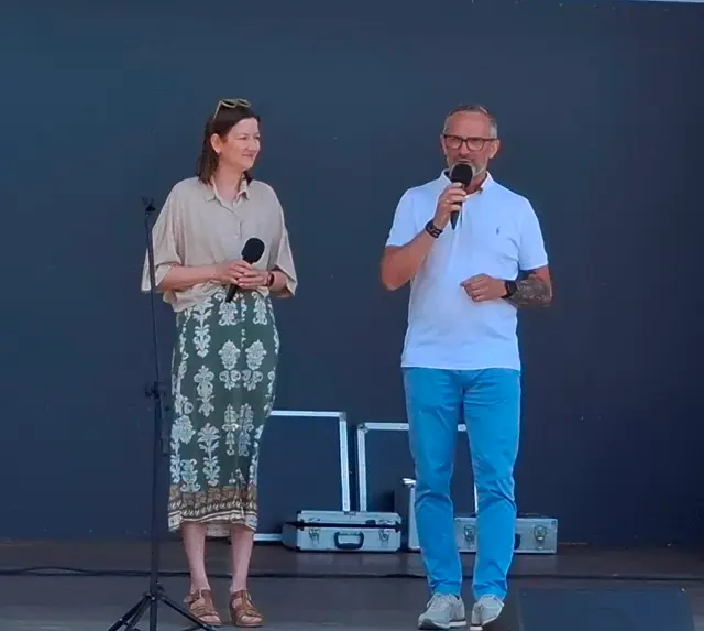 Wąbrzeska Biesiada Seniorów za nami – święto radości, śpiewu i integracji! — zdjęcie 7