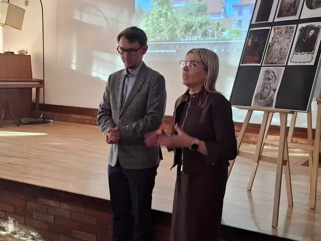 Ojciec Bernard w sztuce — zdjęcie 15