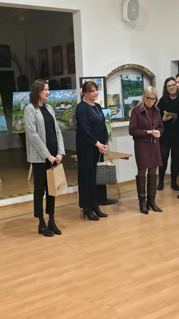 Wystawa twórczości Ewy Sękowskiej otwarta — zdjęcie 4
