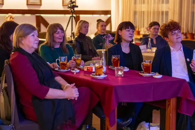 Renata Widerowska w WDK — zdjęcie 3