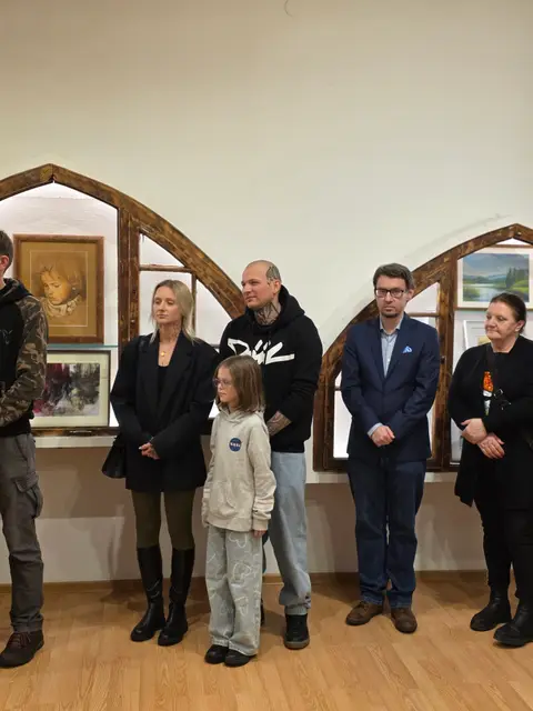 „Dwa światy” – wystawa Justyny Janowskiej i Sławomira Bąka. — zdjęcie 2