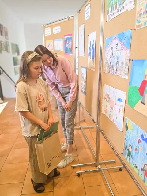 Konkurs plastyczny „Mama i tata – bohaterzy domu” rozstrzygnięty — zdjęcie 3