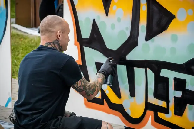 Dzień Młodzieży „Roll & Spray” – sport, sztuka i dobra zabawa — zdjęcie 3