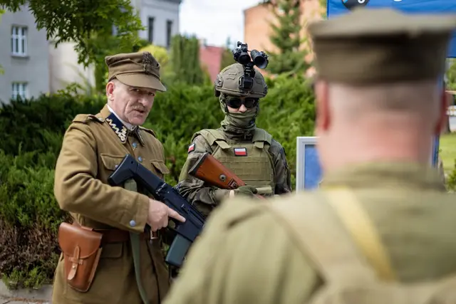 III Piknik Historyczno-Militarny — zdjęcie 17